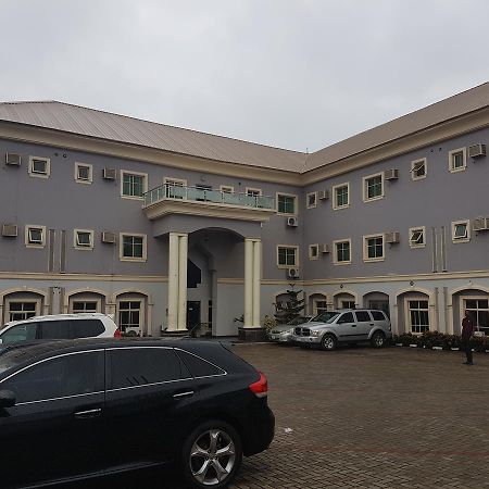 Royal Terrace Hotel & Towers Lagos Bagian luar foto