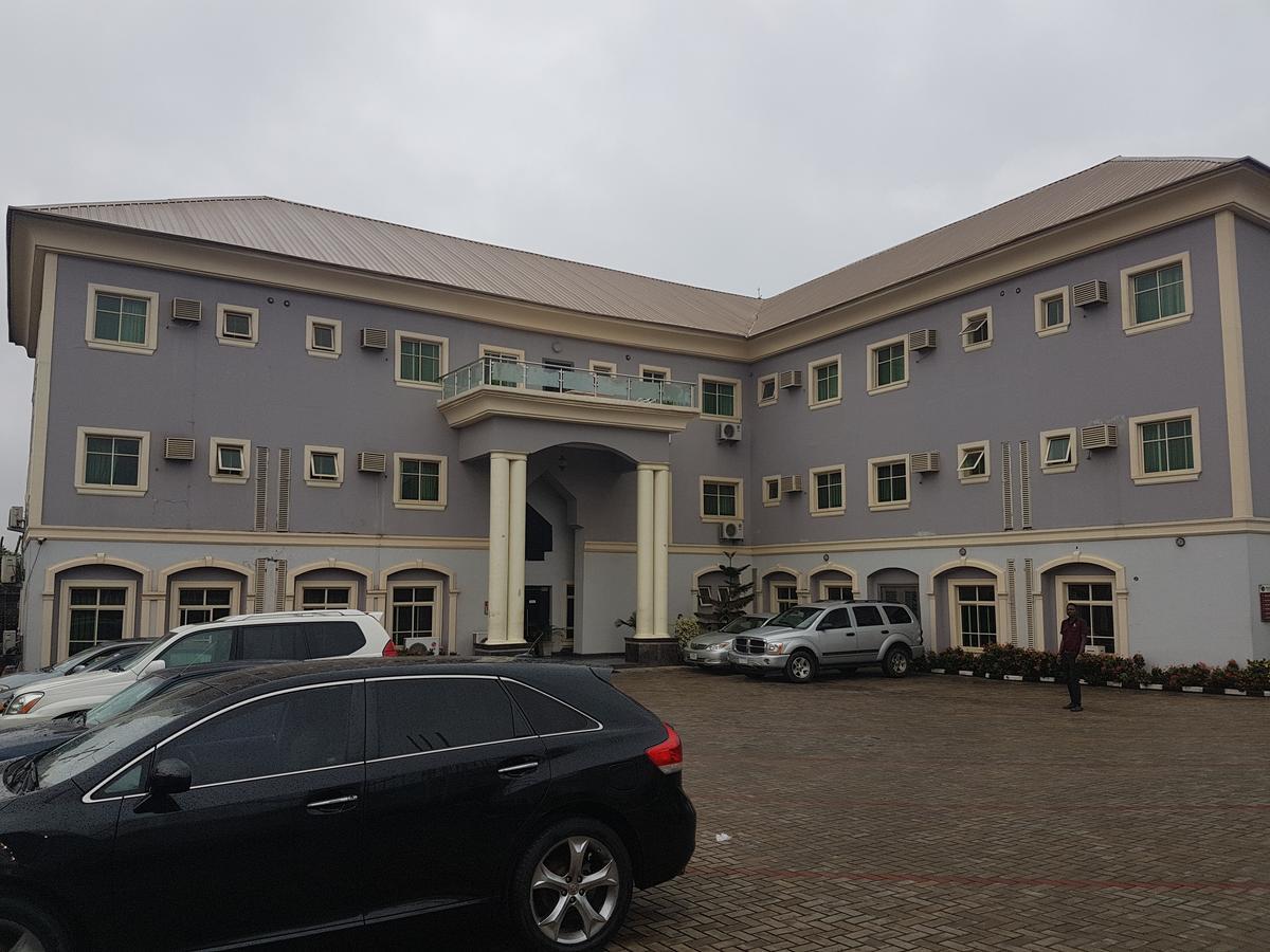 Royal Terrace Hotel & Towers Lagos Bagian luar foto