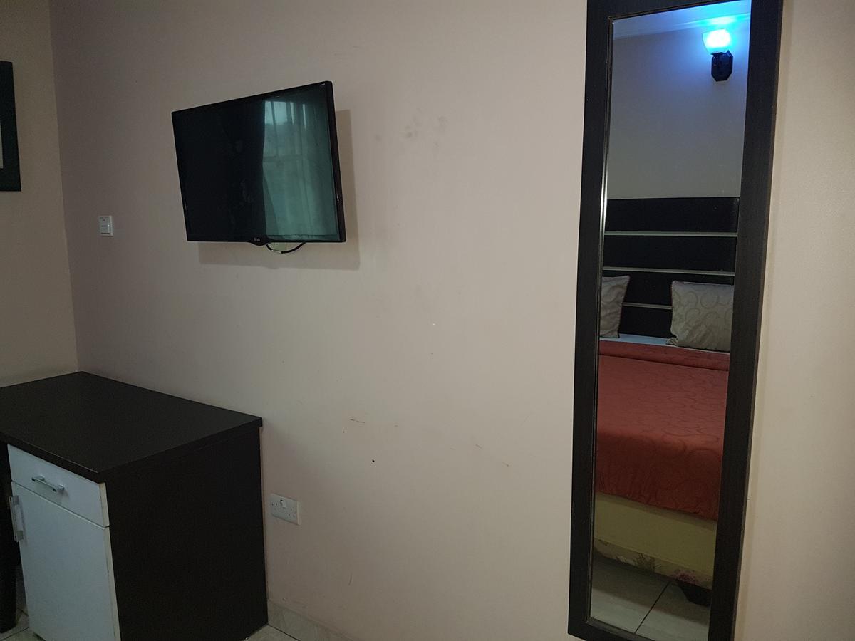 Royal Terrace Hotel & Towers Lagos Bagian luar foto